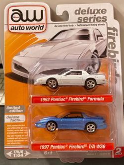 Auto World Deluxe Series Firebird Die-Cast Cars