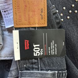 501 90’s Women Charcoal Color Jeans . 27x30