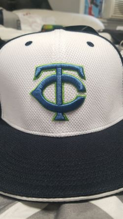 Minnesota hat