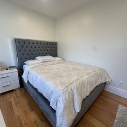 Queen Bed Frame 
