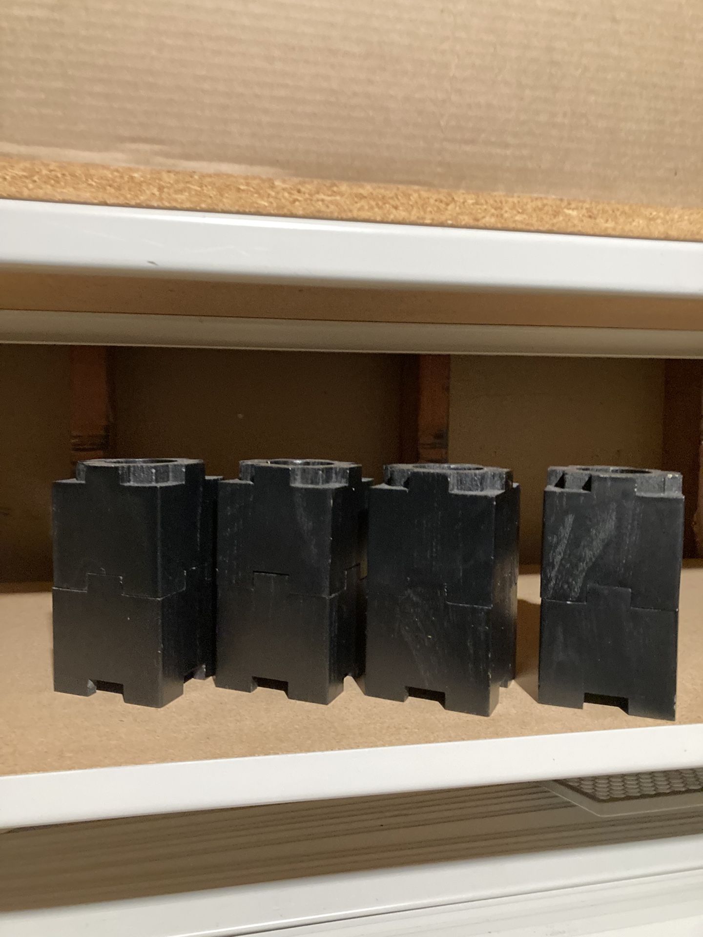Kasiden Wood Bed Risers