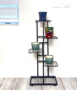 Plant Stand 5 Tier 🪴Like New 🪴Planter's NOT Included 🪴No Holds 🪴Please Read Description