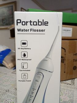 Water flosser
