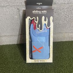 Cotton candy aria sliding mitts have 7 brand new!!!