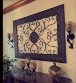 Kirkland 40”x30” Metal Wall Frame