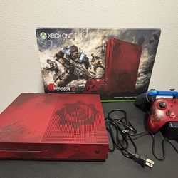 Xbox One S Gears of War Limited Edition 2TB Bundle + 2 Controllers + Charging Dock + Box