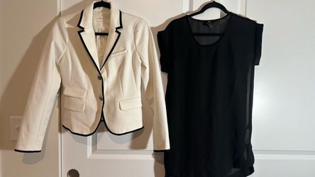 Gap blazer size 2 , H&M top size 2