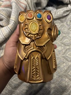 MARVEL INFINITY GAUNTLET LED 8" Desk Lamp / Night Light  w/6 stones 
