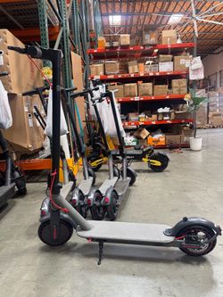 Electric scooter