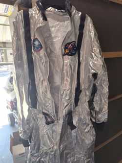 Astronaut costume