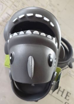 New shark sandals toddler 5/6