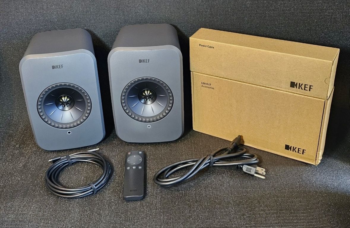 KEF LSX II LT Wireless Bookshelf Speakers β Hi-Res Audio, Uni-Q Driver Array, 200W Amplification