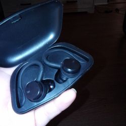 Blue tooth head phones $20