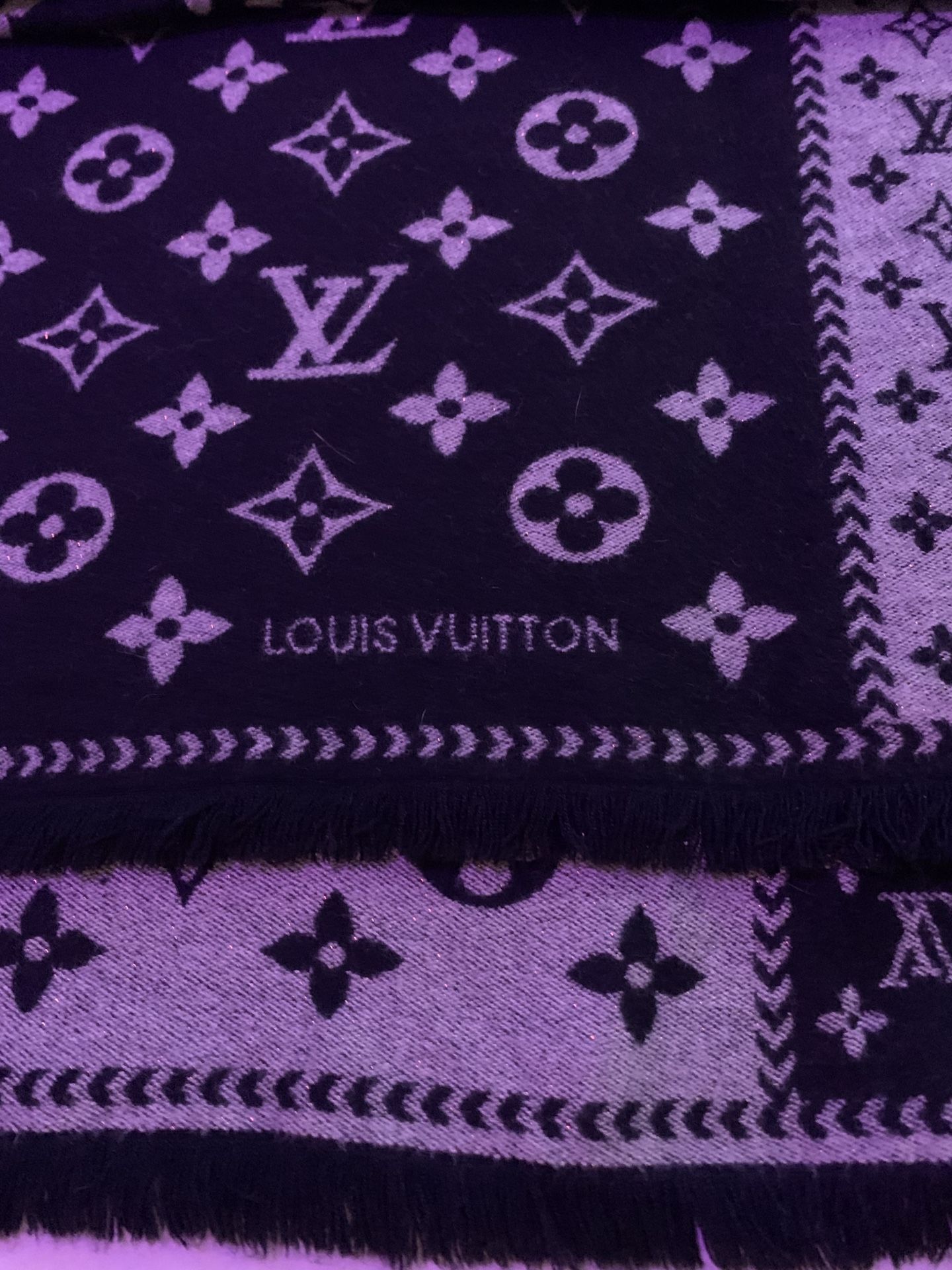 Louis Vuitton Scarf