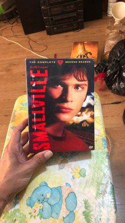Smallville Season 2 DVD Box Set 2002