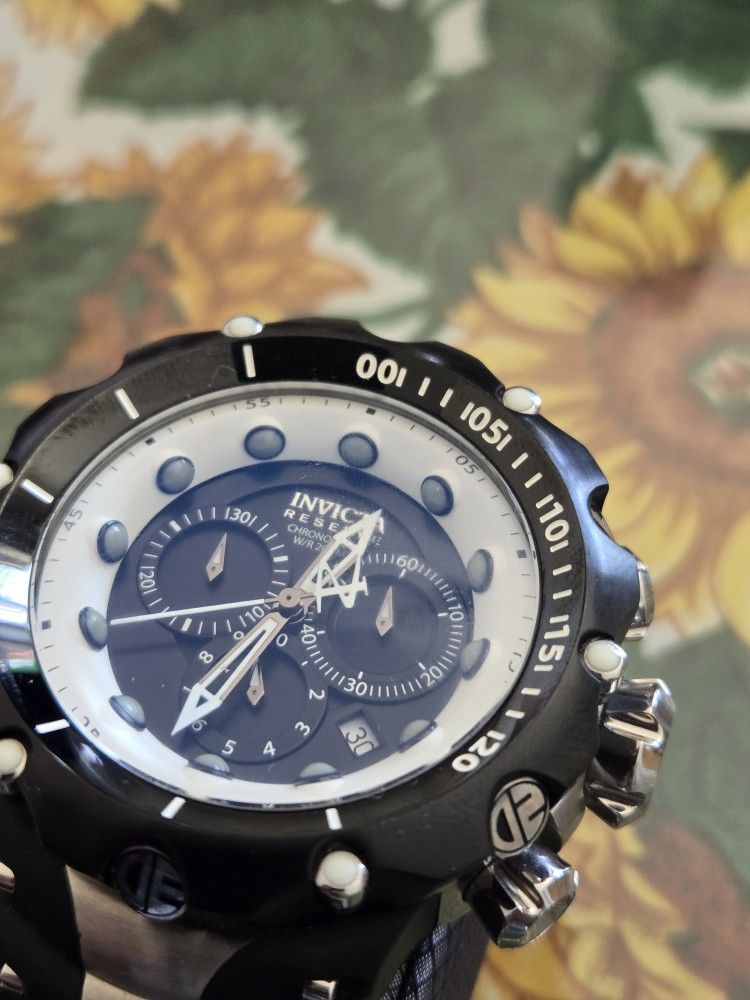 Invicta Reserve Watch