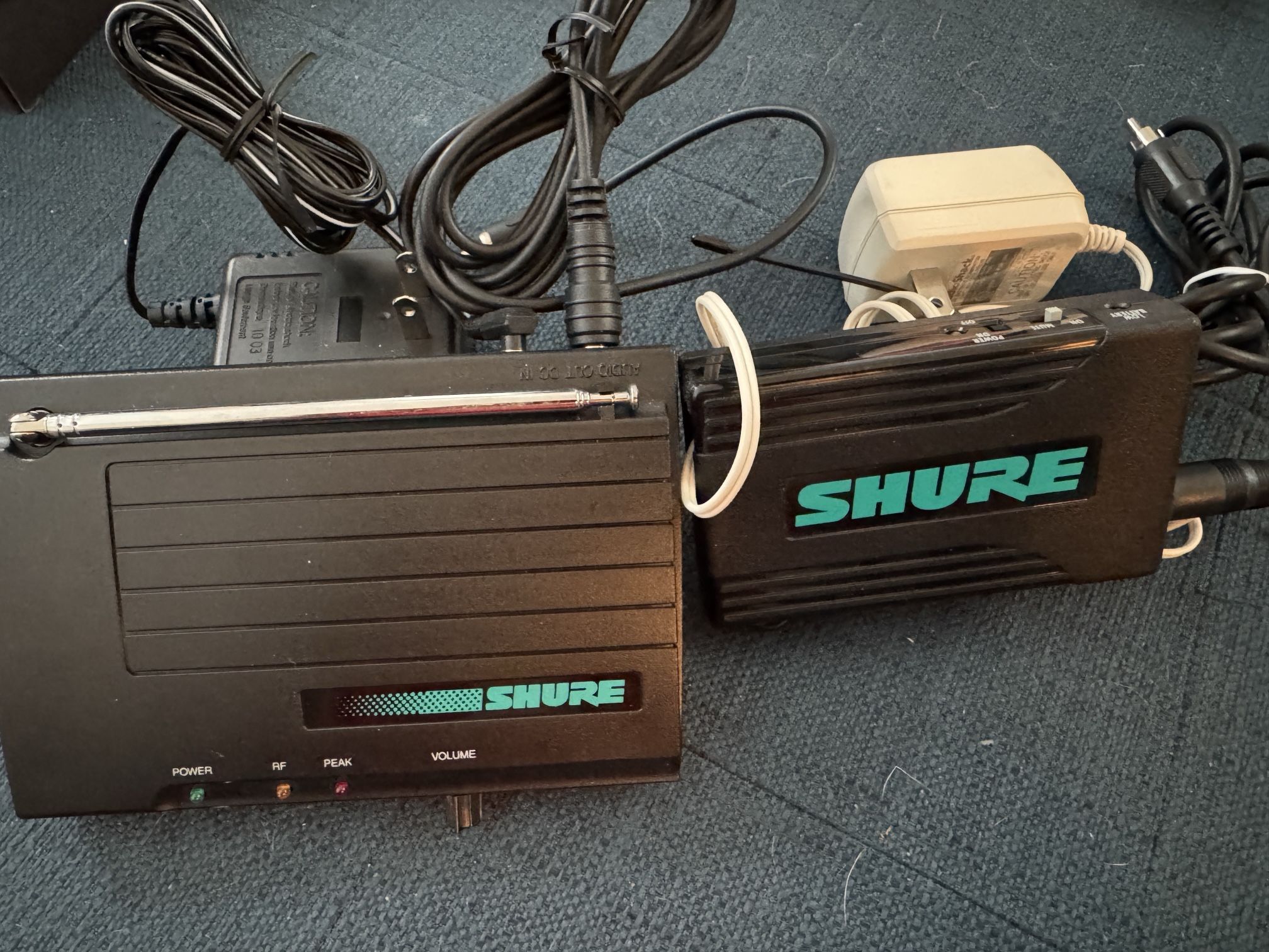 Shure Wireless T3 Transmitter & T1G Receiver (Electric Guitar)