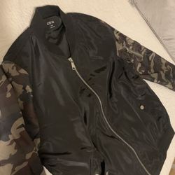 Black / Camouflage Sleeve 