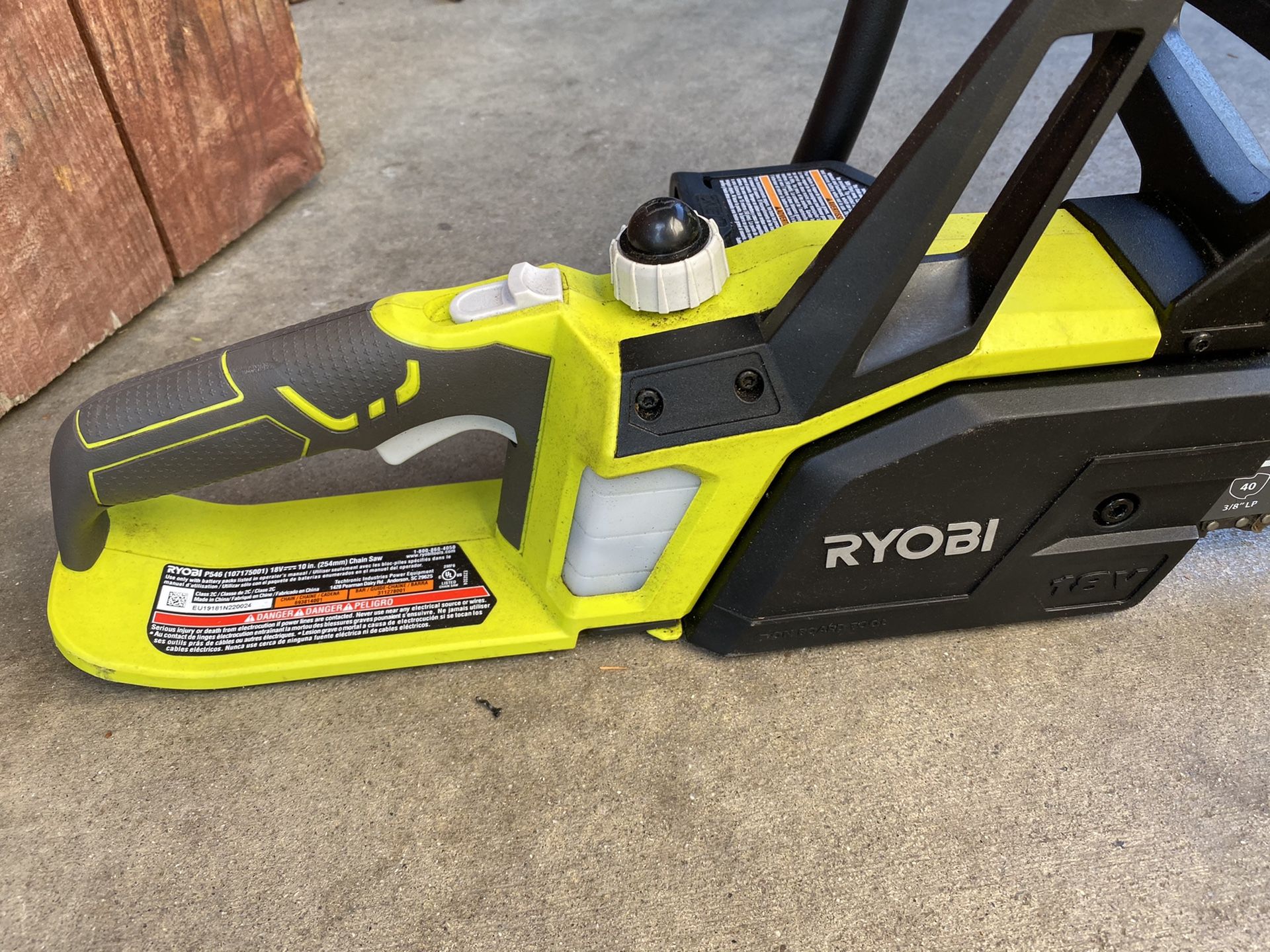 Ryobi 18 V chainsaw and drill