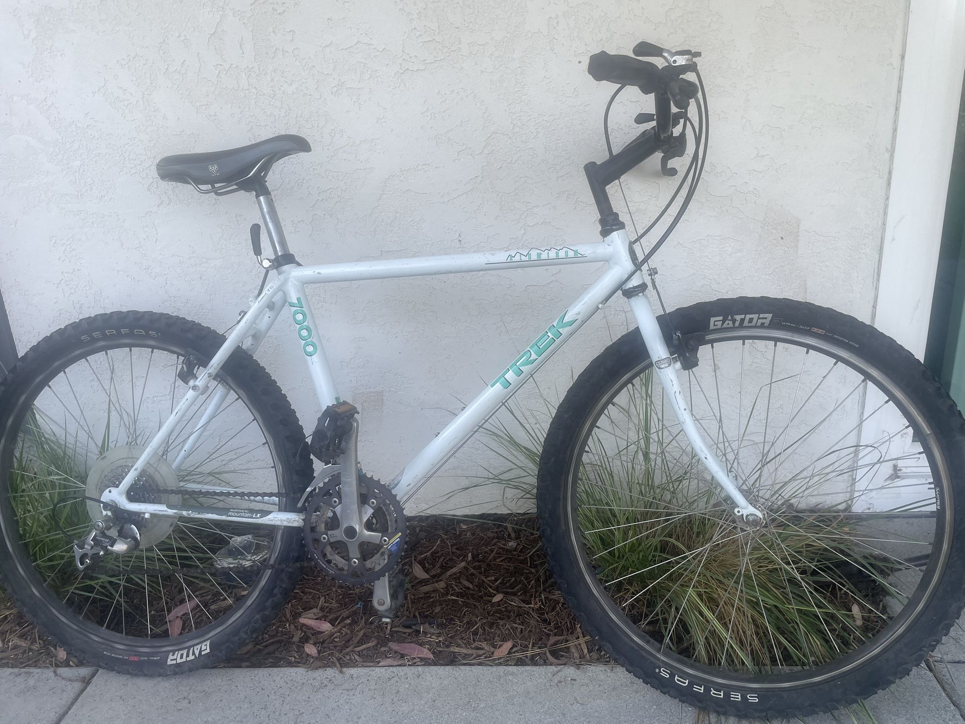 Trek 7000 Mountain Bike