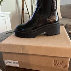 Steve Madden booties