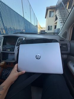 HP 15.6” Laptop – Intel Core i3 10th Gen – Silver – Great Condition