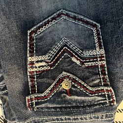 True Luck Jeans 32/32 skinny worn a couple times