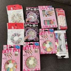 Lots Of Nail Art Set With Nail’s 