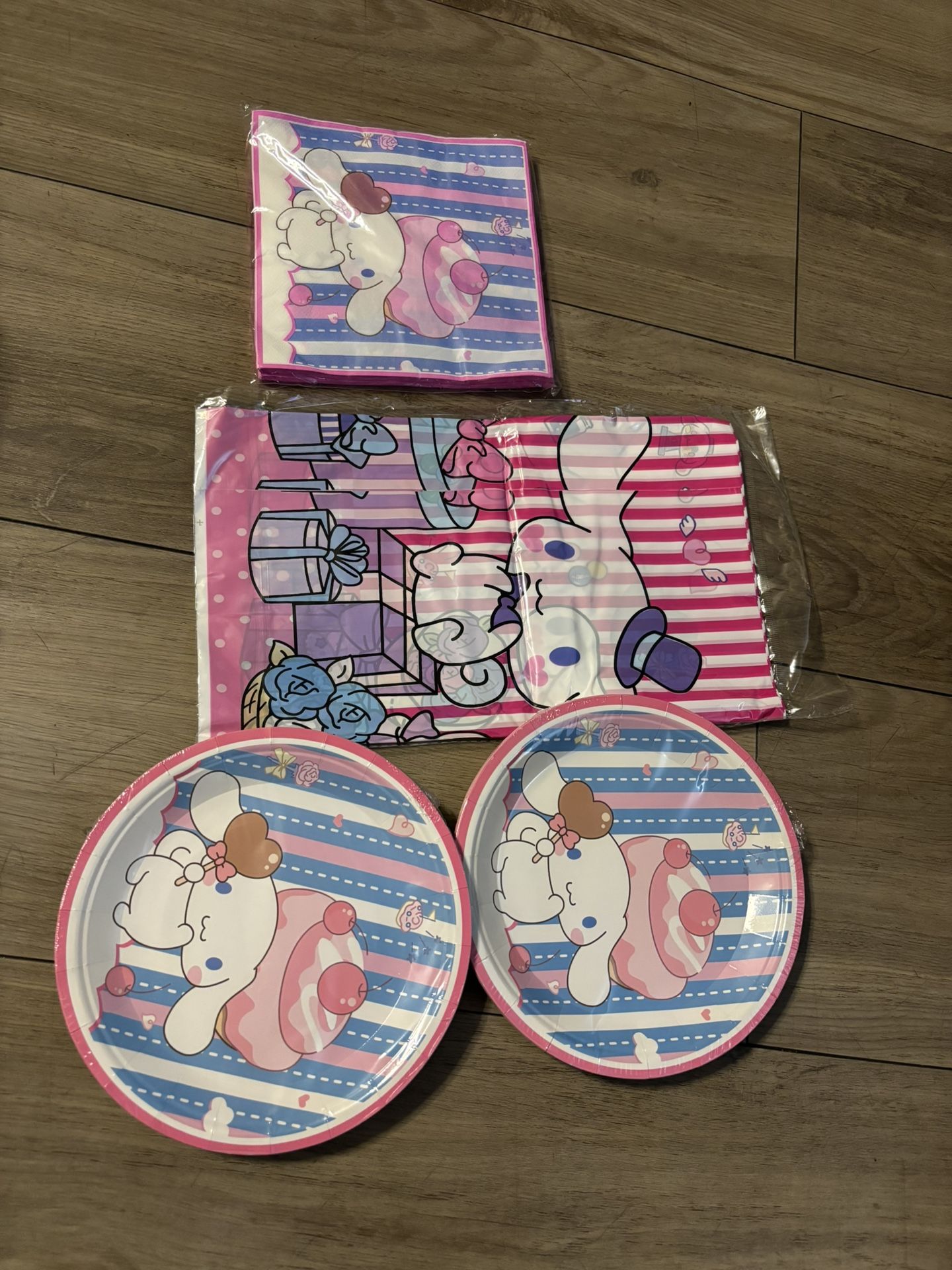 Cinnamon Roll Birthday Supplies