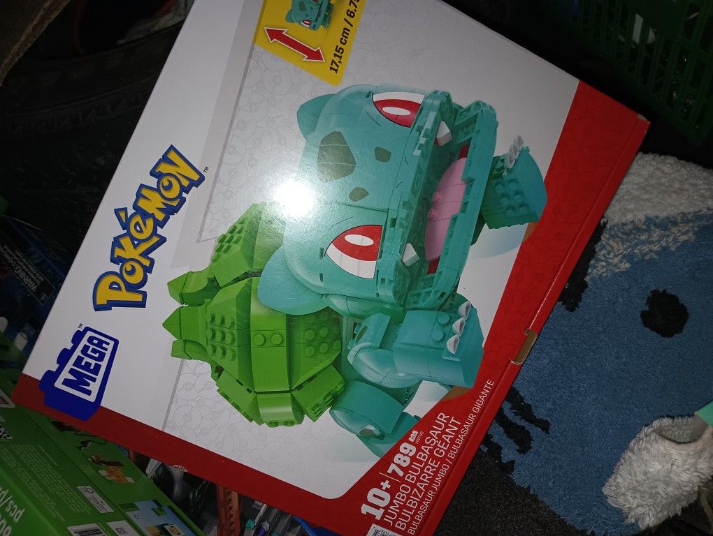 Brand new!! (Pokemon:->Bulbasaur) Lego Set!!