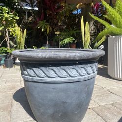 XL planter