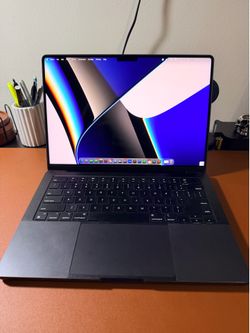 14in MacBook Pro, M4 Pro, 500gb SSD, 24gb RAM