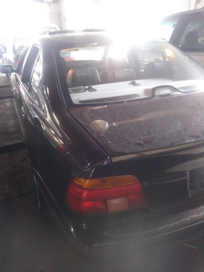 2000 BMW 5 Series