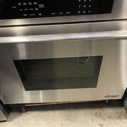 DACOR 30” SINGLE WALL OVEN BUILT IN with WARRANTY. OVENS STOVES HOOD RANGES Etc.