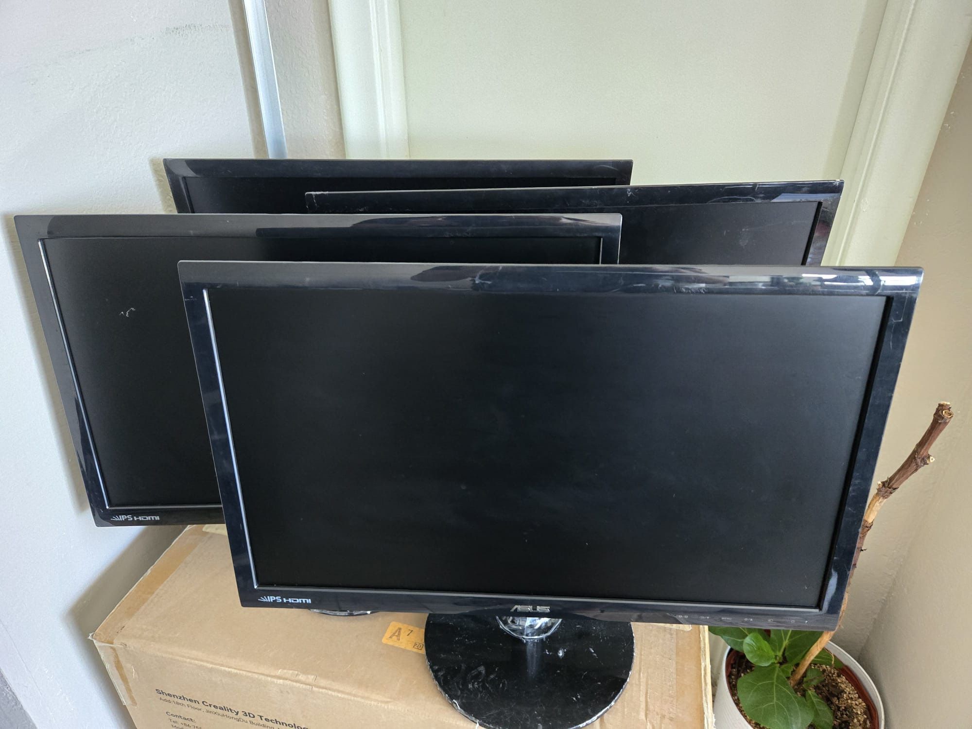 PC Monitors