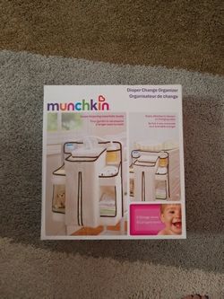 Diaper change organizer,munchkin