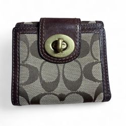 Vintage Kisslock Coach Wallet 