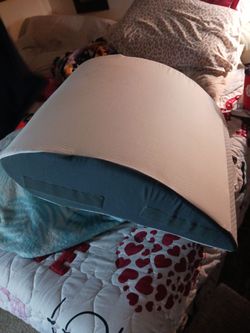 NEW POSTERPEDIC LEGS ETC PILLOW 10 FIRM LOOK MY POST THERES TONS ITEMS TO SEE