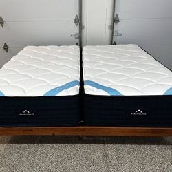 DreamCloud Premier Hybrid  Split King Mattress