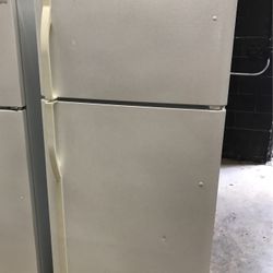 Kenmore Refrigerator Top Freezer White Hablo Español 