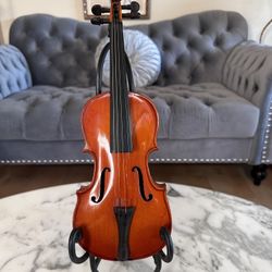Violin Decor With Wrought Iron Stand