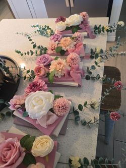 Book centerpieces