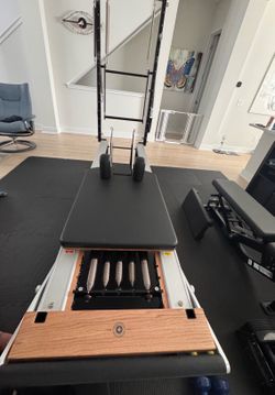 Merrithew® Rehab V2 Max Plus™ Reformer Bundle