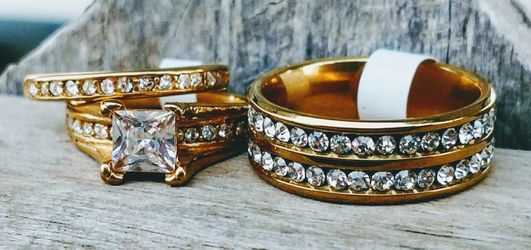 NOW ON SALE!! 14K GOLD OVER STAINLESS STEEL COUPLE'S RING SET