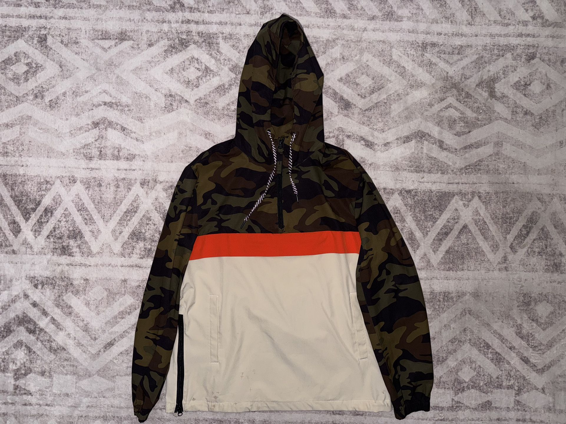 Mens Polyester/Rayon Windbreaker Hooded Jacket MEDIUM