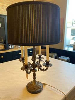 Vintage candelabra lamp