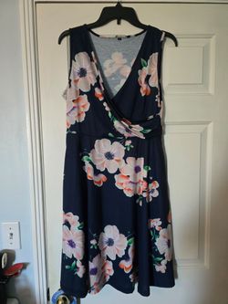 Floral dress size large