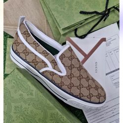 Gucci Shoes 