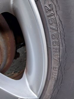 Pontiac wheels and rims