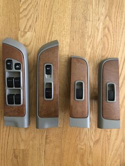 ONE SET OF (4) GENUINE OEM NISSAN  PATHFINDER /  INFINITY QX4  MASTER WINDOW SWITCH FIX 2001-2003 N